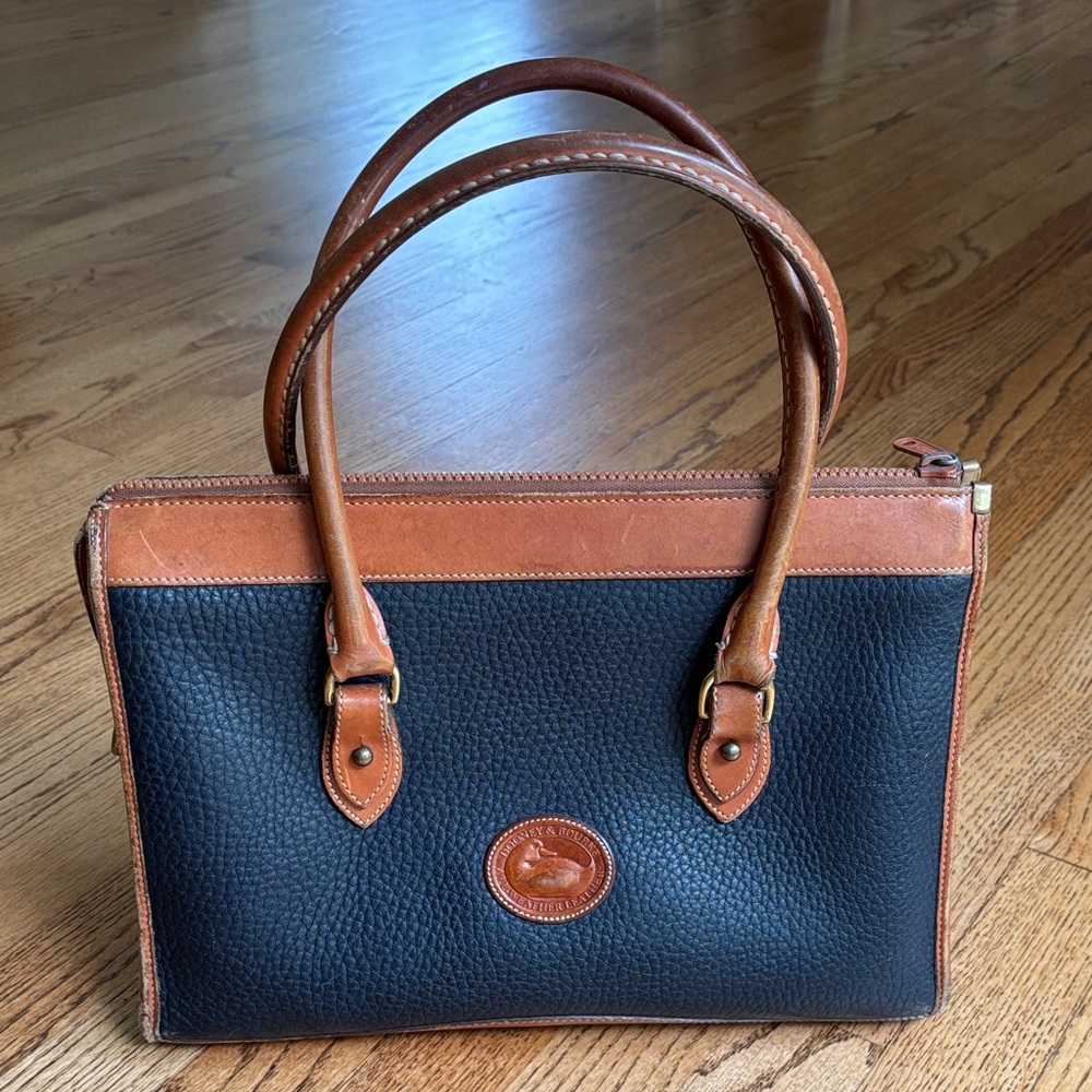 Vintage Dooney & Bourke Black and Tan Satchel